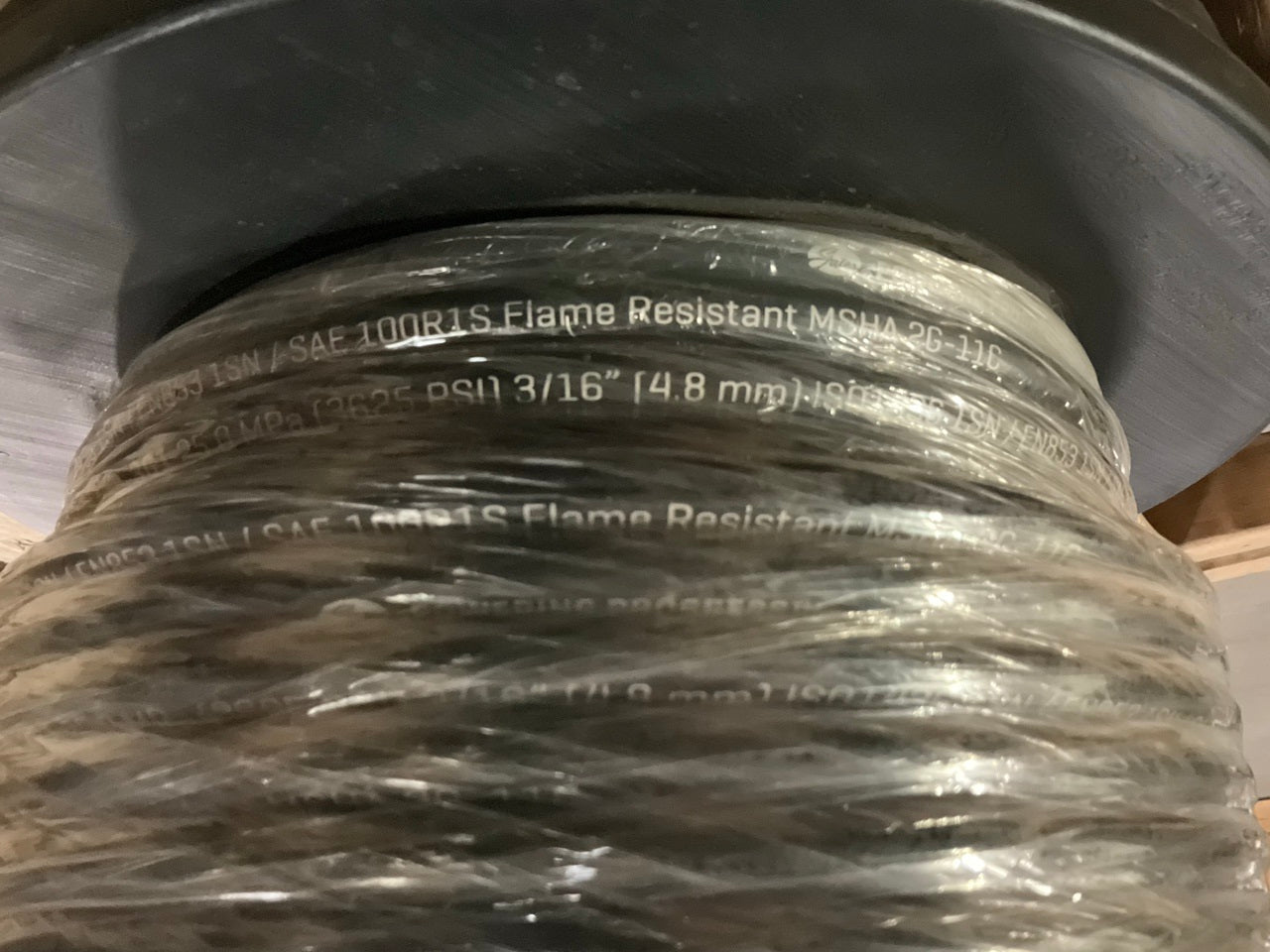 440 FEET Roll - Gates 70611 3G1 3/16'' Hydraulic Hose, 3625 PSI Max Work Pressure