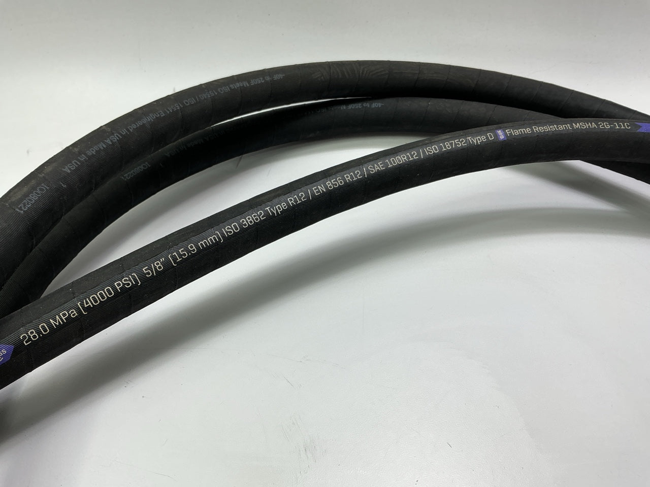 15 FEET - Gates 70813 High Pressure Hydraulic Hose, 5/8'' ID 4000 PSI 10EFG4K