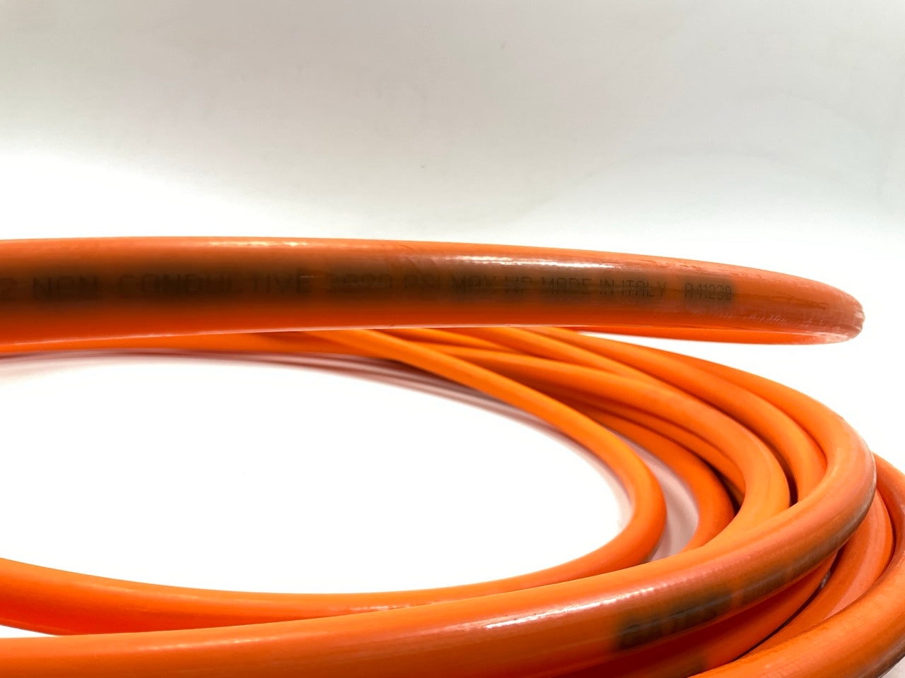 76 FEET Roll - Gates 71008 TH18NC 3/8'' Hydraulic Hose, 3000 PSI Max WP
