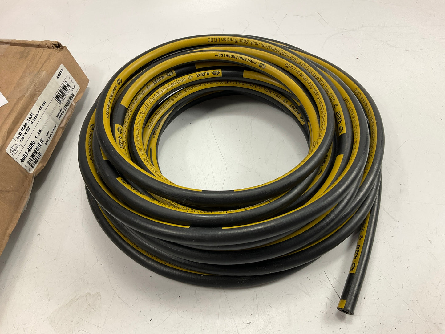 50 FEET - Gates 85650 1/4'' J2AT Hydraulic Hose, 10,000 PSI Max Working Pressure