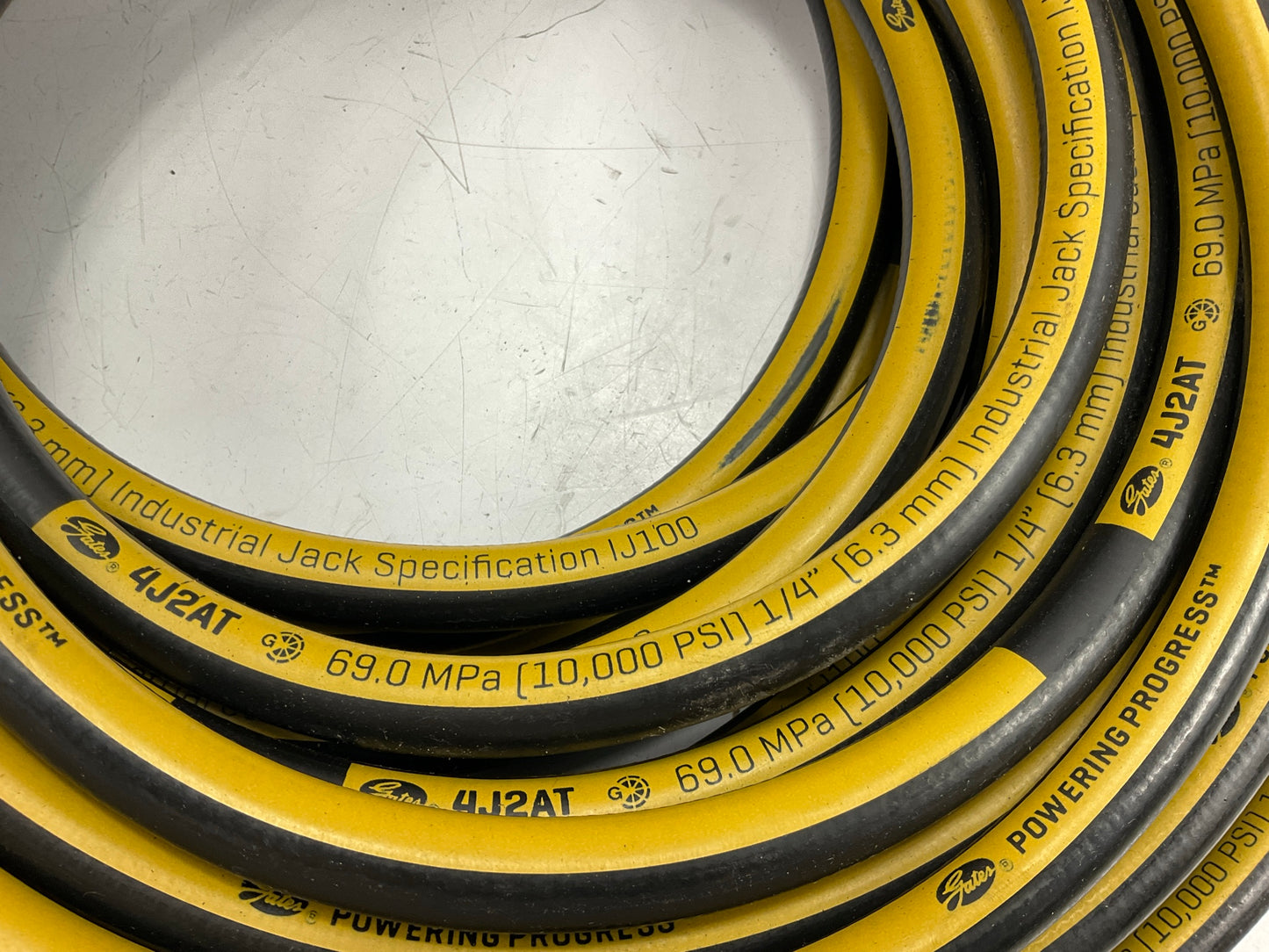 50 FEET - Gates 85650 1/4'' J2AT Hydraulic Hose, 10,000 PSI Max Working Pressure