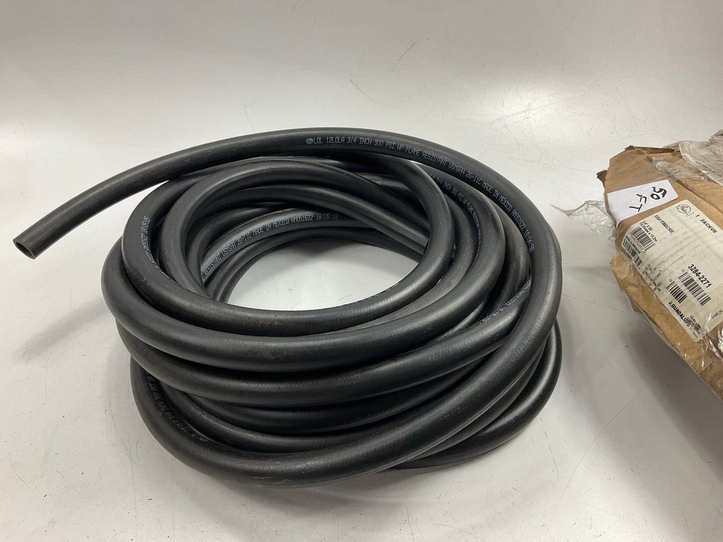 50 FEET - Gates 85966 3/4'' 12LOLA Hydraulic Hose, 300 PSI Max Working Pressure