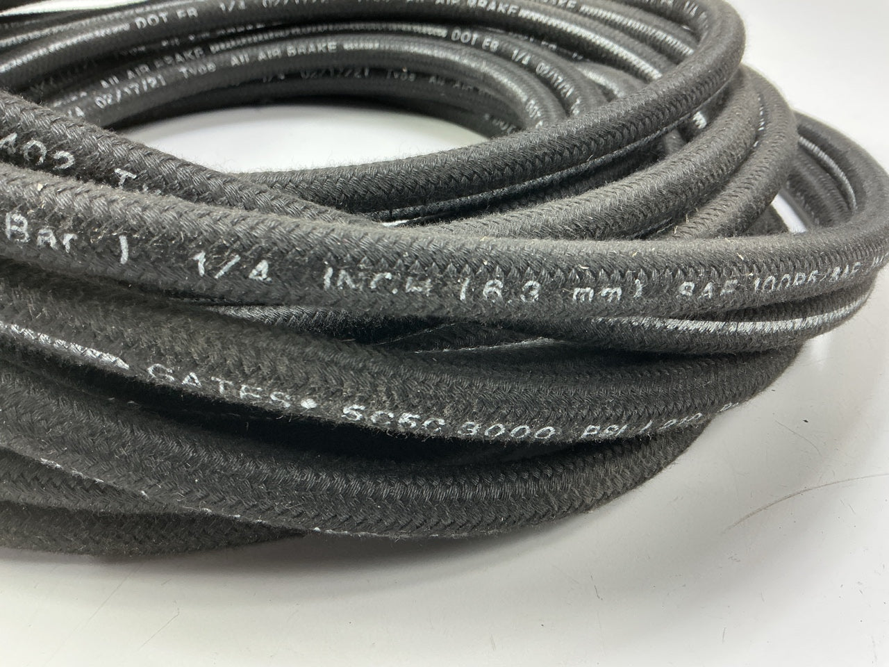 Gates 86606 5C5C Hydraulic Hose 1/4'' X 50' Long - 3000 PSI SAE 100R5