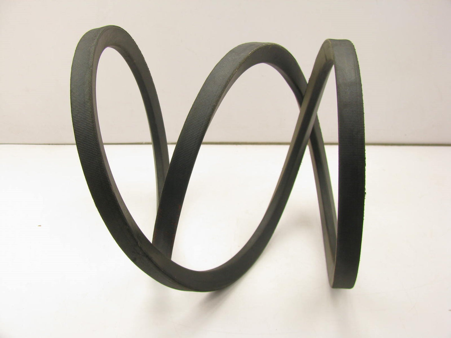 Gates 8V-1180 Industrial Accessory Drive V-Wedge Belt - 1.00'' X 118''