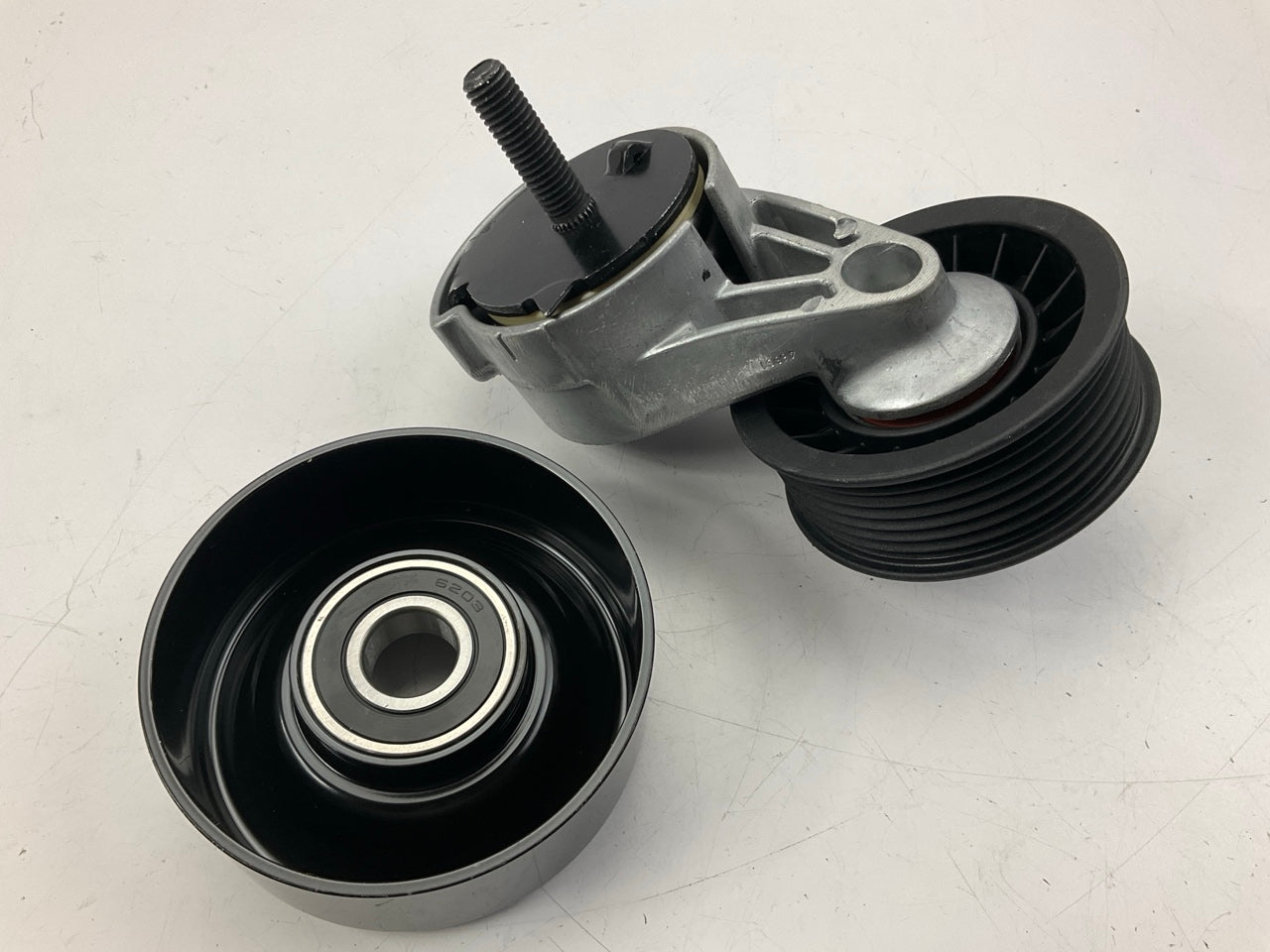 Gates 90K-38116 Complete Serpentine Belt Drive Component Kit: Tensioner & Belt