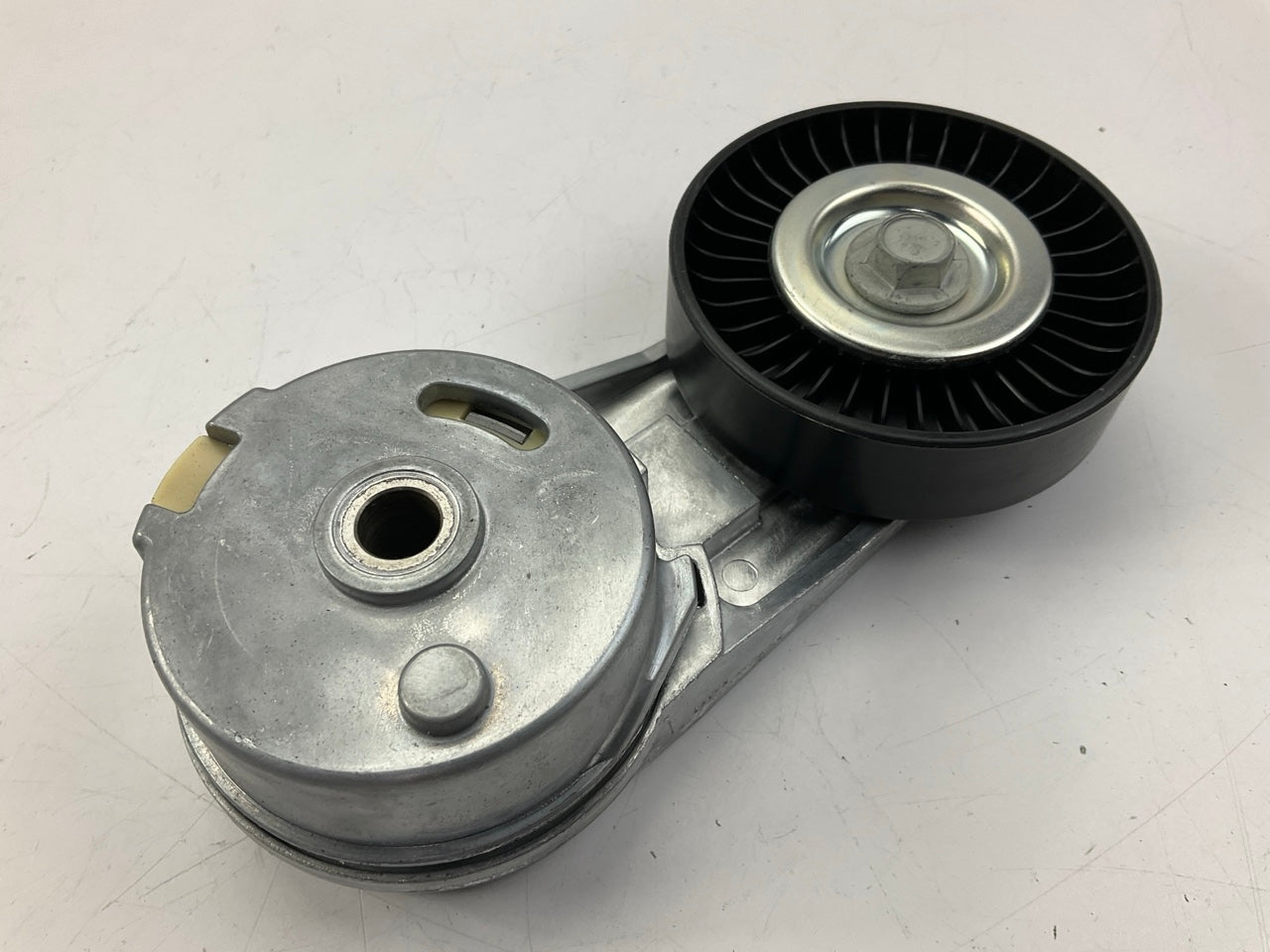 Gates 90K-38177B Serpentine Drive Component Kit: Belt Tensioner & Belt