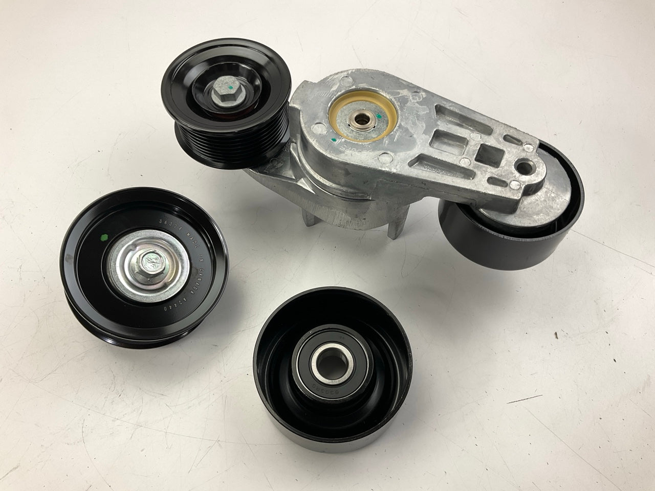 Gates Serpentine Drive Kit: Tensioner, Belt & Pulley 03-07 Ford 6.0L POWERSTROKE