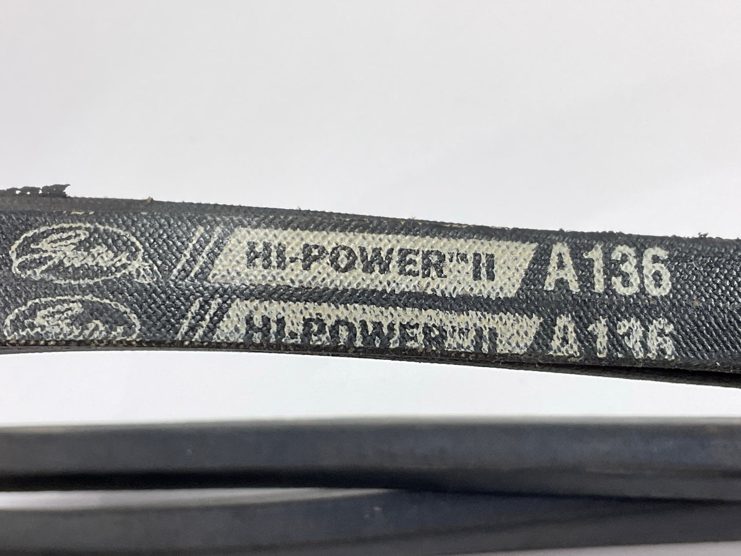 Gates A136 Industrial Accessory Drive Belt - 1/2'' X 138''
