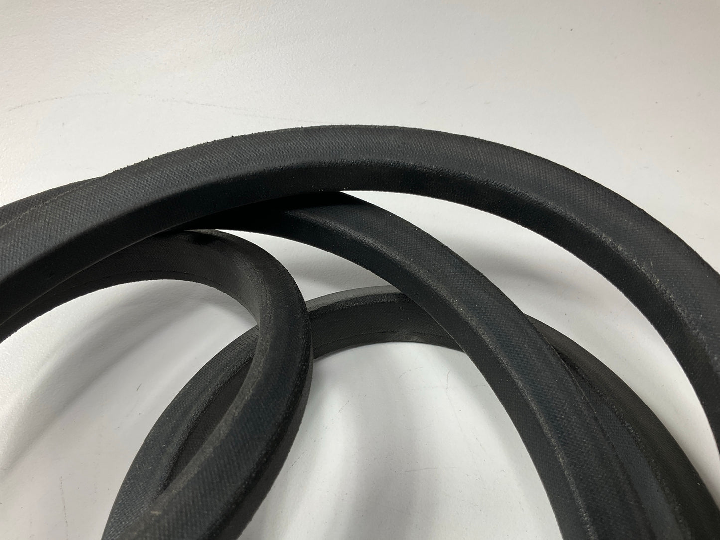 Gates B117 Industrial Accessory Drive Belt, 21/32'' X 120''