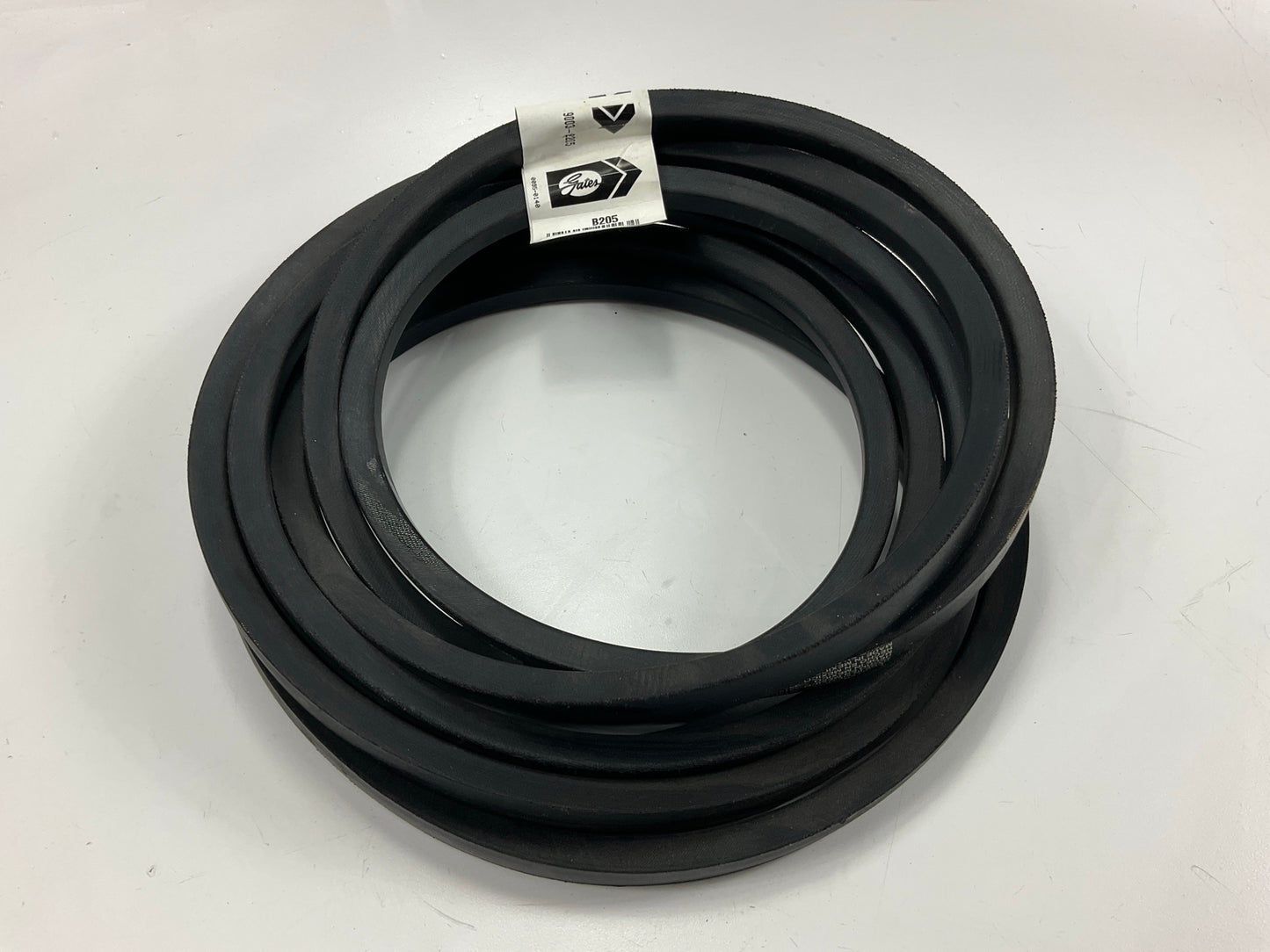 Gates B205 Industrial Accessory Drive Belt, 21/32'' X 208''