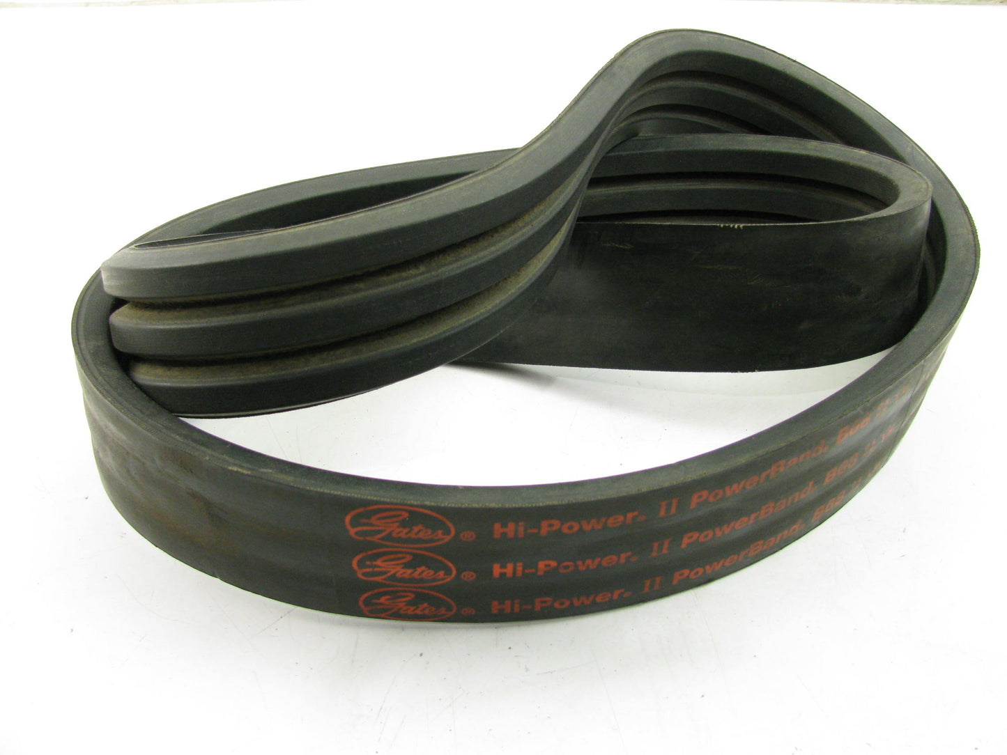 Gates 3/B68  90933068 Industrial V-Belt - B Section, 3 Band, 71.00 In
