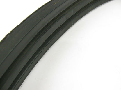 Gates 3/C85, 3 Ribs, 89.875 In Outside   Banded Industrial V-Belt: