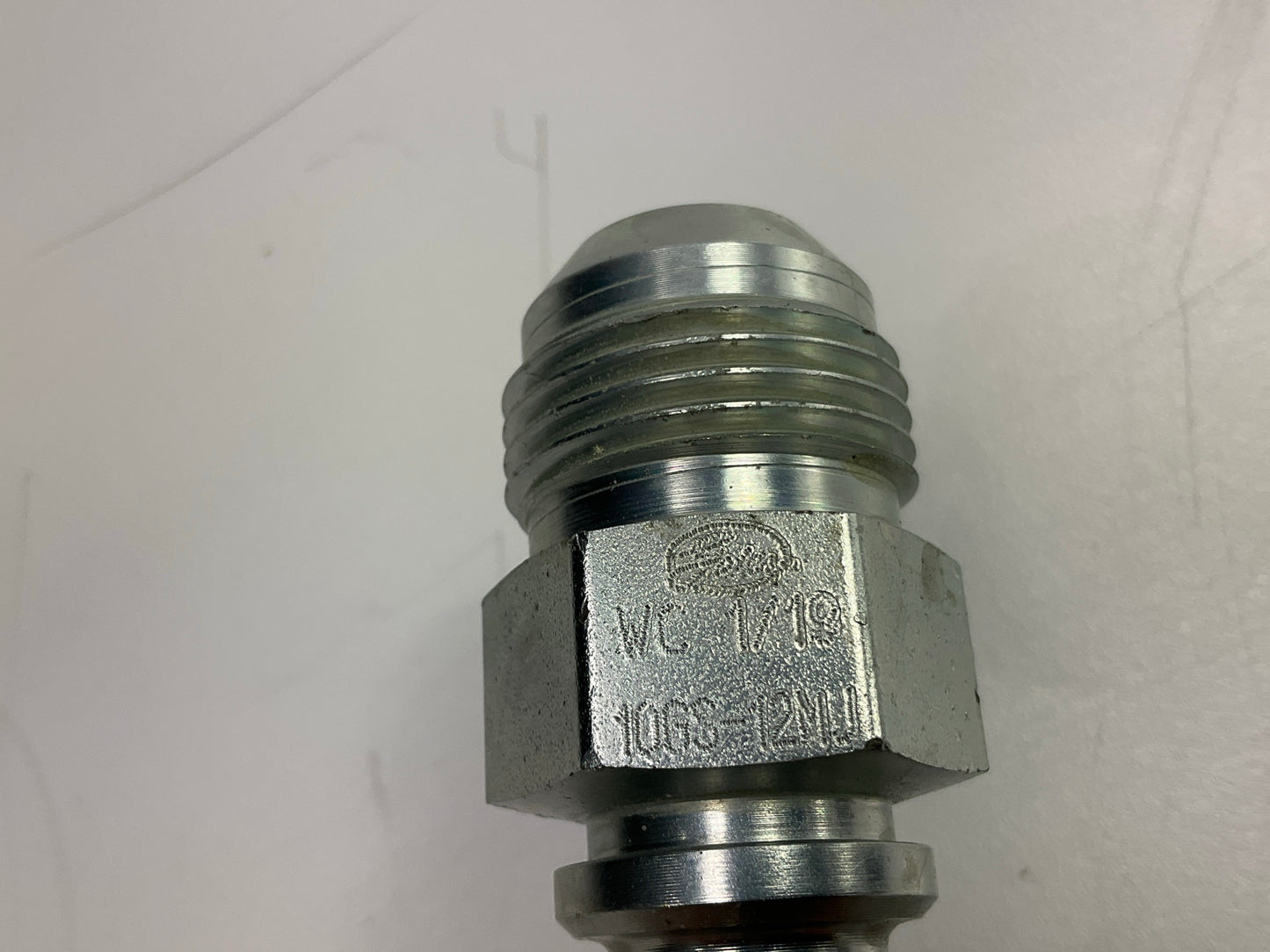 Gates G20165-1012 Male JIC 37° Flare Hydraulic Fitting, 5/8'' - 10GS-12MJ