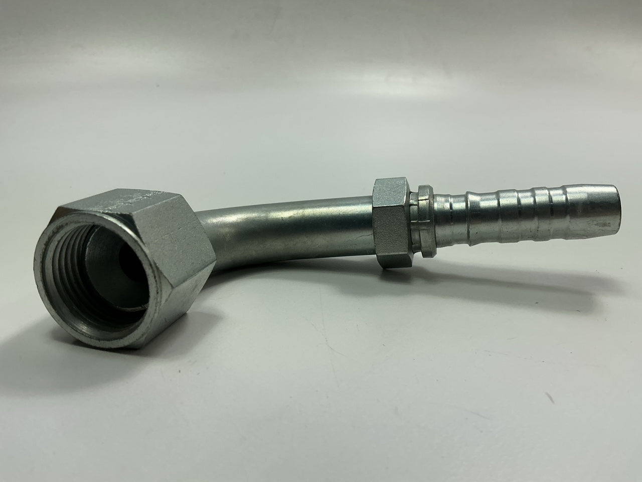 Gates G20180-1012 90° Tube Female JIC 37° Flare Swivel Hydraulic Fitting, 5/8''