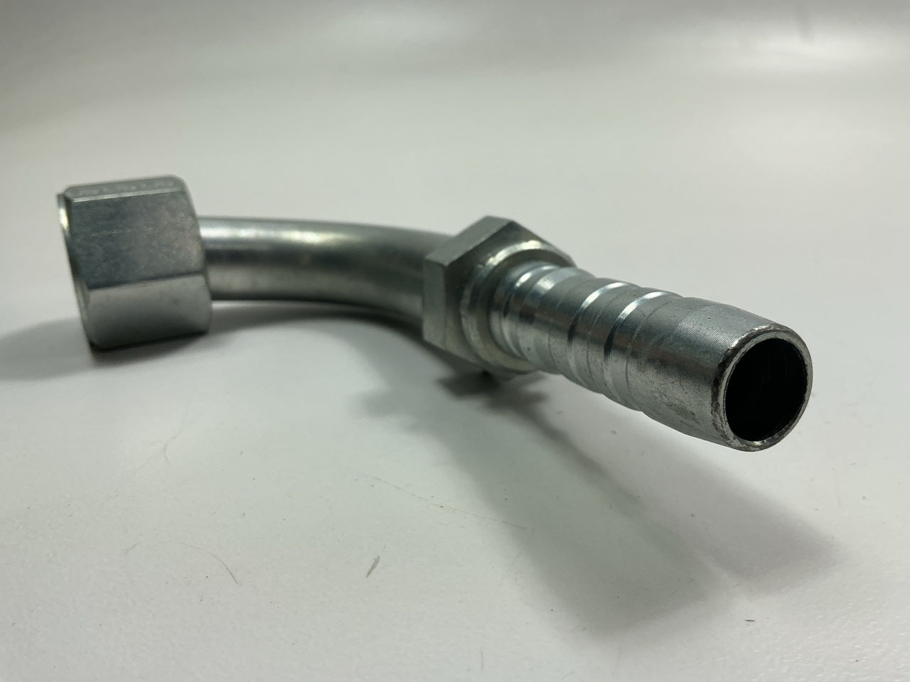 Gates G20180-1012 90° Tube Female JIC 37° Flare Swivel Hydraulic Fitting, 5/8''