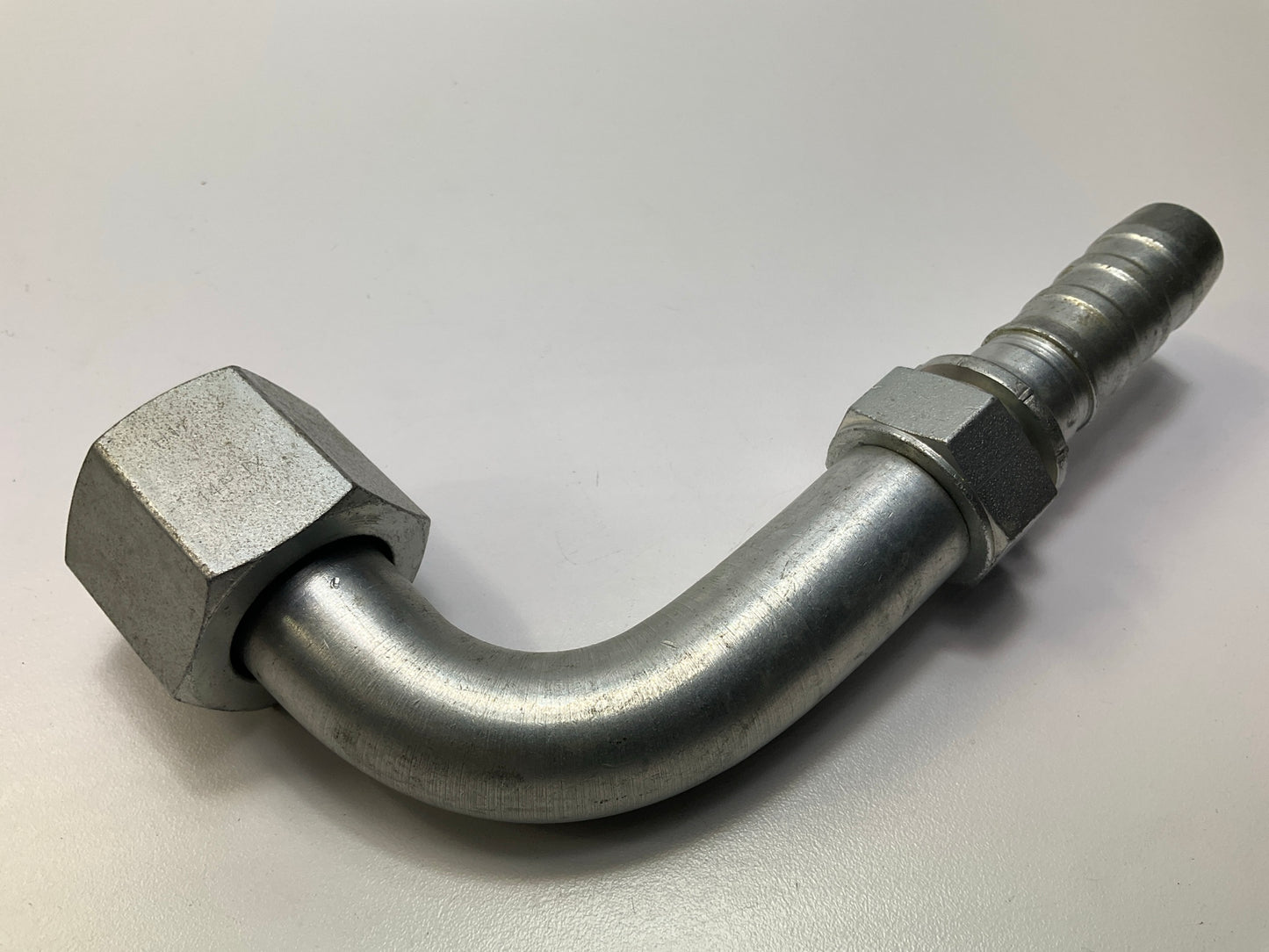 Gates G20180-1214 90° Tube Female JIC 37° Flare Swivel Hydraulic Fitting, 3/4''