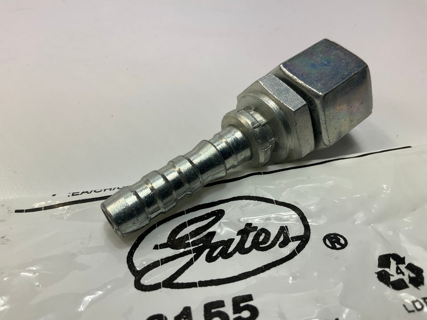 Gates G20230-0608 Female Flat-Face O-Ring Swivel Hydraulic Fitting, 3/8''