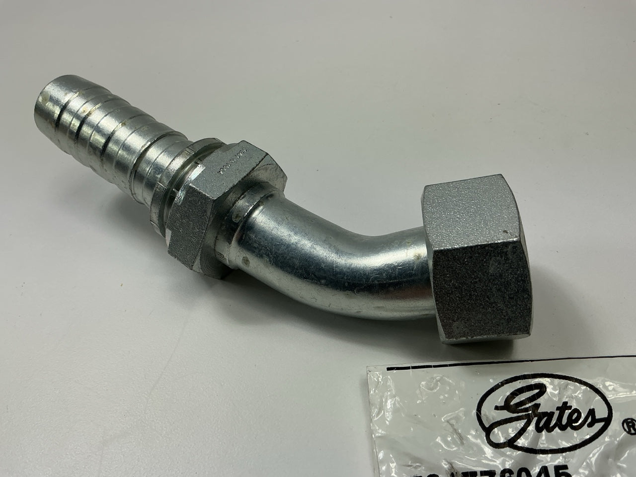 Gates G20234-2020 45° Female Flat-Face O-Ring Swivel Hydraulic Fitting, 1-1/4''