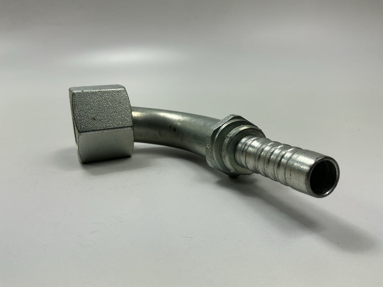 Gates G20239-0812 90° Tube Female Flat-Face O-Ring Swivel Hydraulic Fitting, 1/2