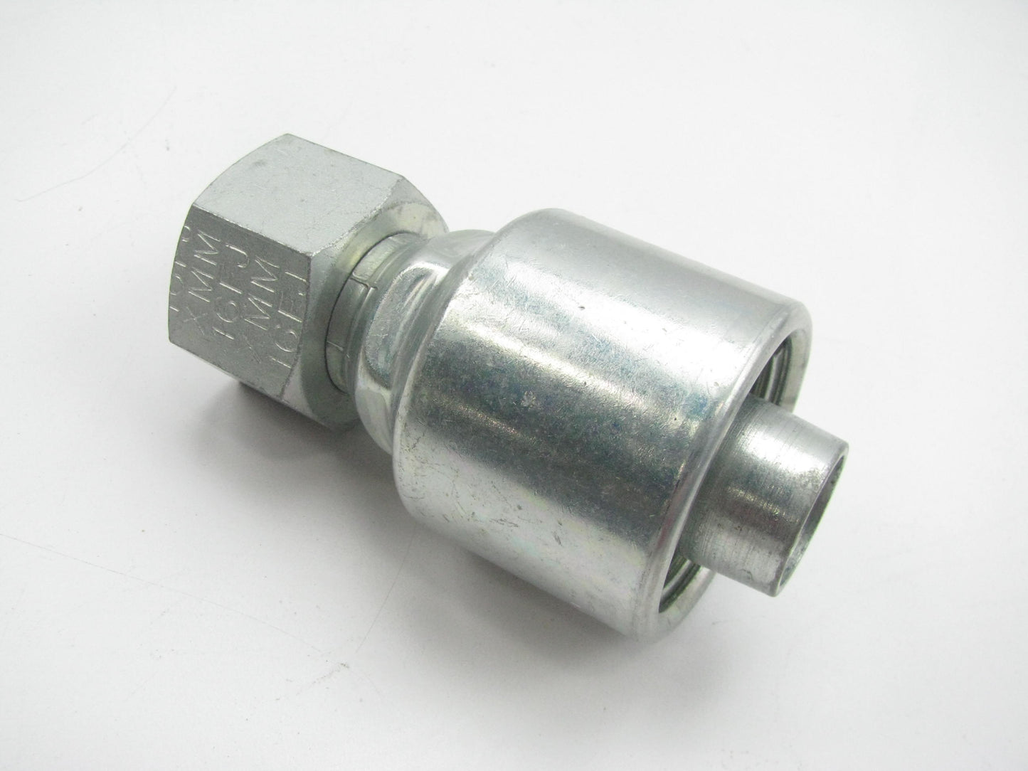 Gates G25170-1616 MegaCrimp Female JIC 37 Flare Swivel Hydraulic Fitting 1'' Hose