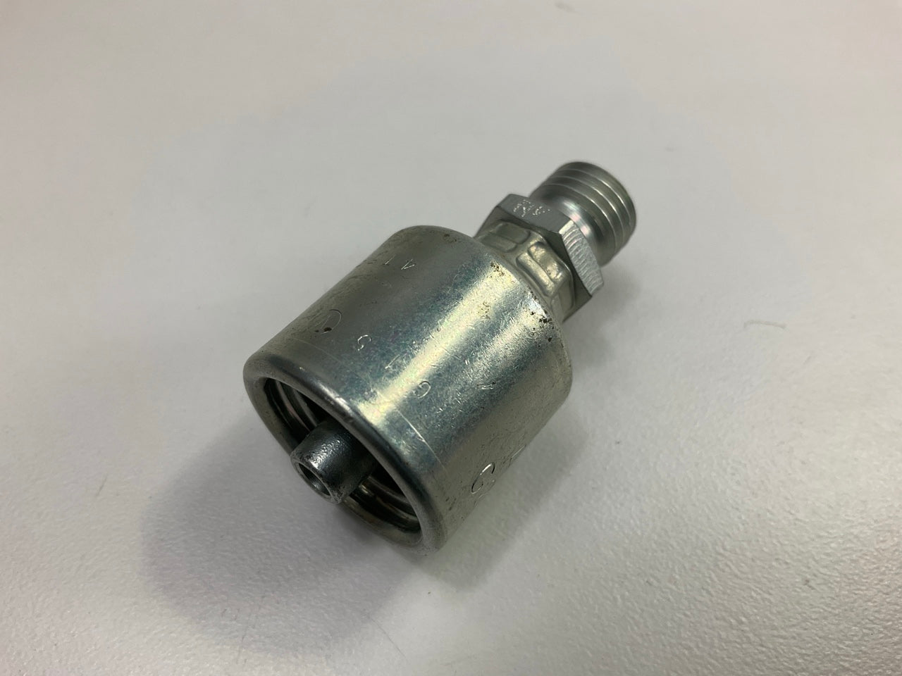 Gates G25615-0406 Male DIN 24° Cone Hydraulic Fitting, 1/4'' - 4G-6MDL