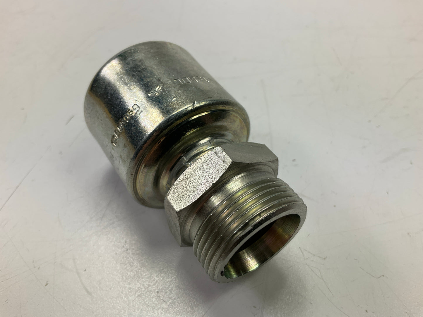 Gates G25615-1018 Male DIN 24° Cone 5/8'' Hydraulic Fitting, 10G-18MDL