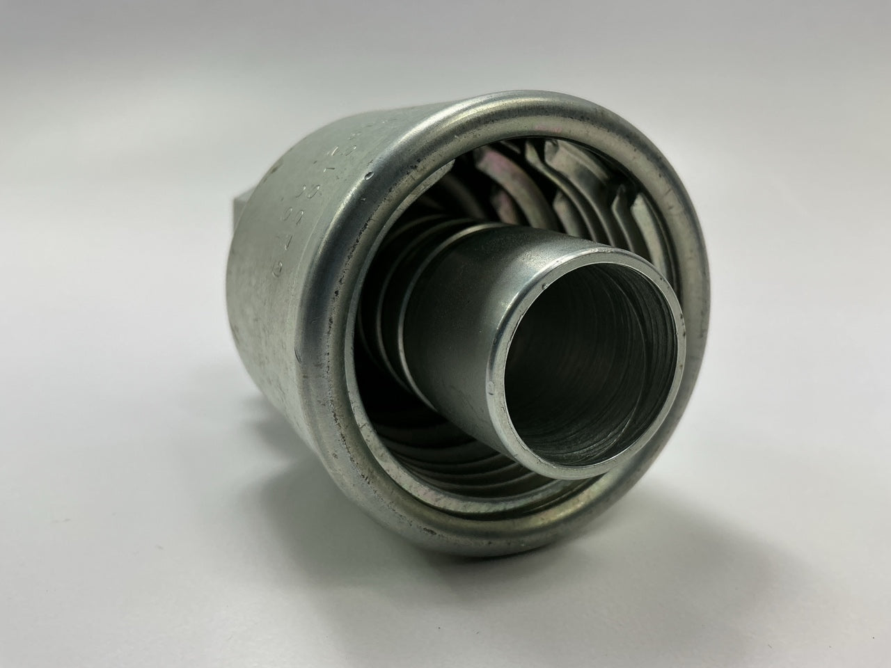 Gates G25615-1628 Male DIN 24° Cone Hydraulic Fitting, 1'' - 16G-28MDL