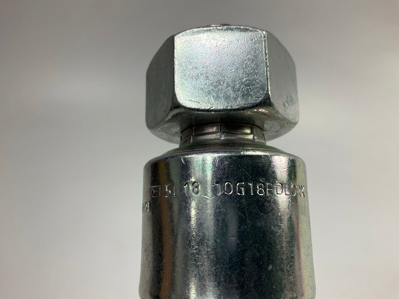 Gates G25645-1018 Female DIN 24° Cone Swivel Hydraulic Fitting, 5/8''