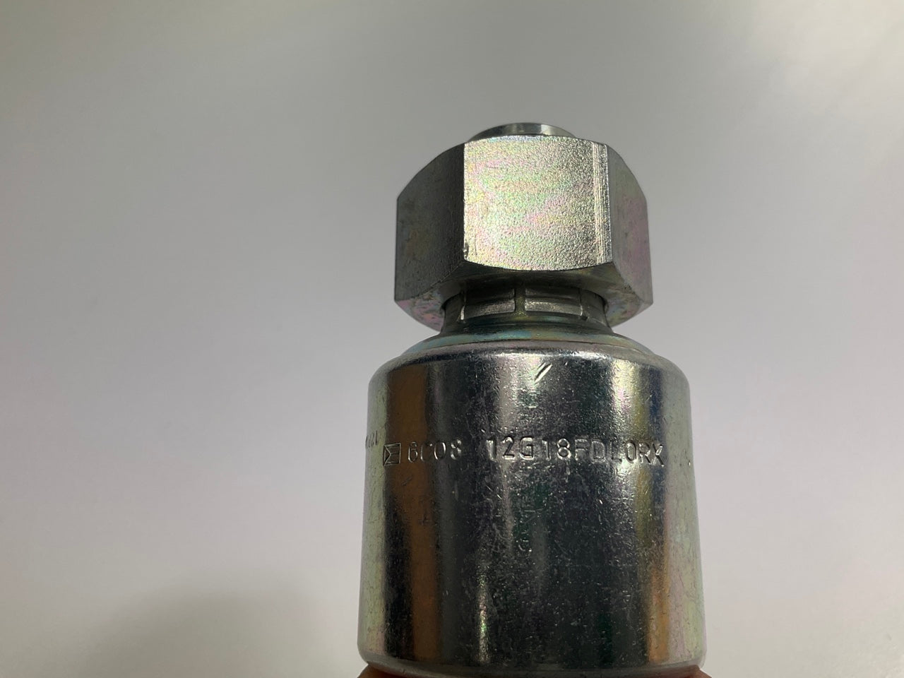Gates G25645-1218 Female DIN 24° Cone Swivel 3/4'' Hydraulic Fitting 12G-18FDLORX
