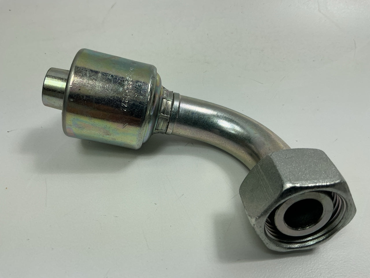 Gates G25655-1222 24° Cone Swivel Hydraulic Hose End W/O-Ring, 90° Angle, 3/4''
