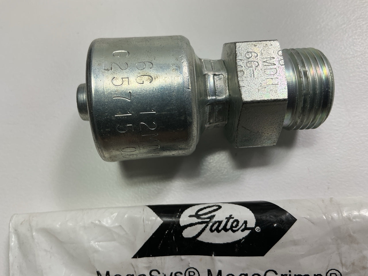 Gates G25715-0612 Hydraulic Hose Fitting Male DIN 24° Cone Heavy Series 3/8'' ID