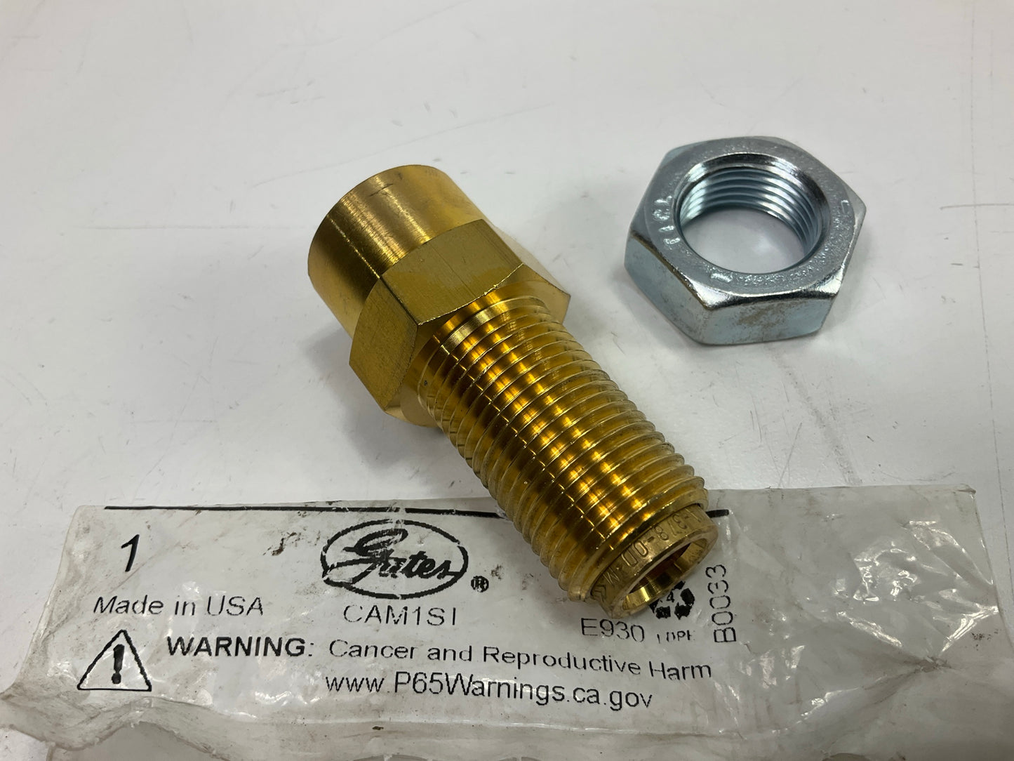 Gates G31360-0606 Air Brake To Female Pipe Bulkhead, 3/8''