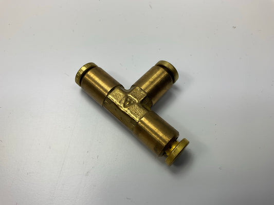 Gates G31450-0202 Air Brake Union Tee, 1/8'' - 2AB-2AB-2AB