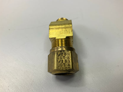 Gates G32102-0806 45° Air Brake Compression To Male Pipe, 1/2''