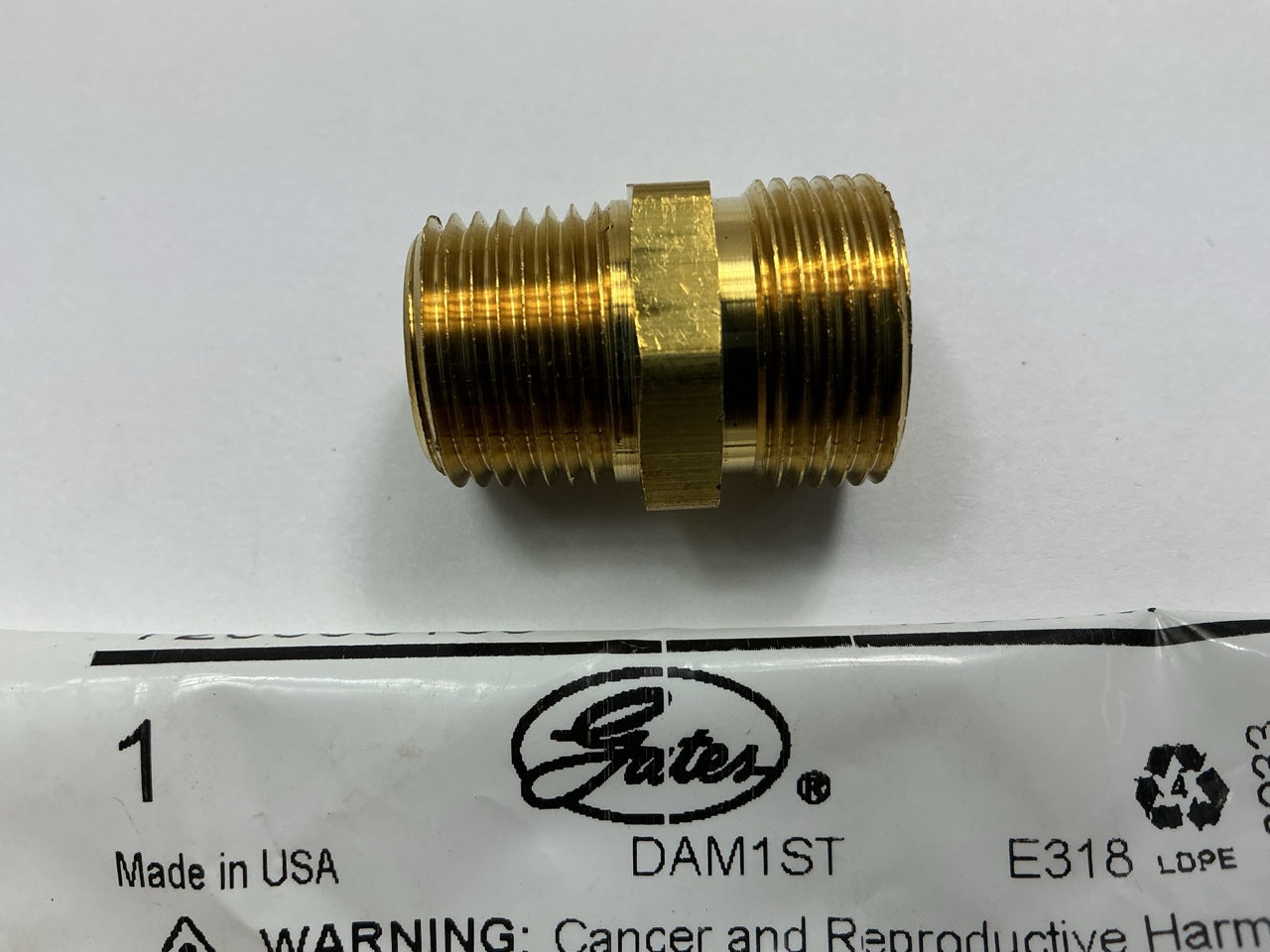 Gates G33030-0606 Air Brake Coupling Adapter 3/8'' ID, 3/4-20 Thread