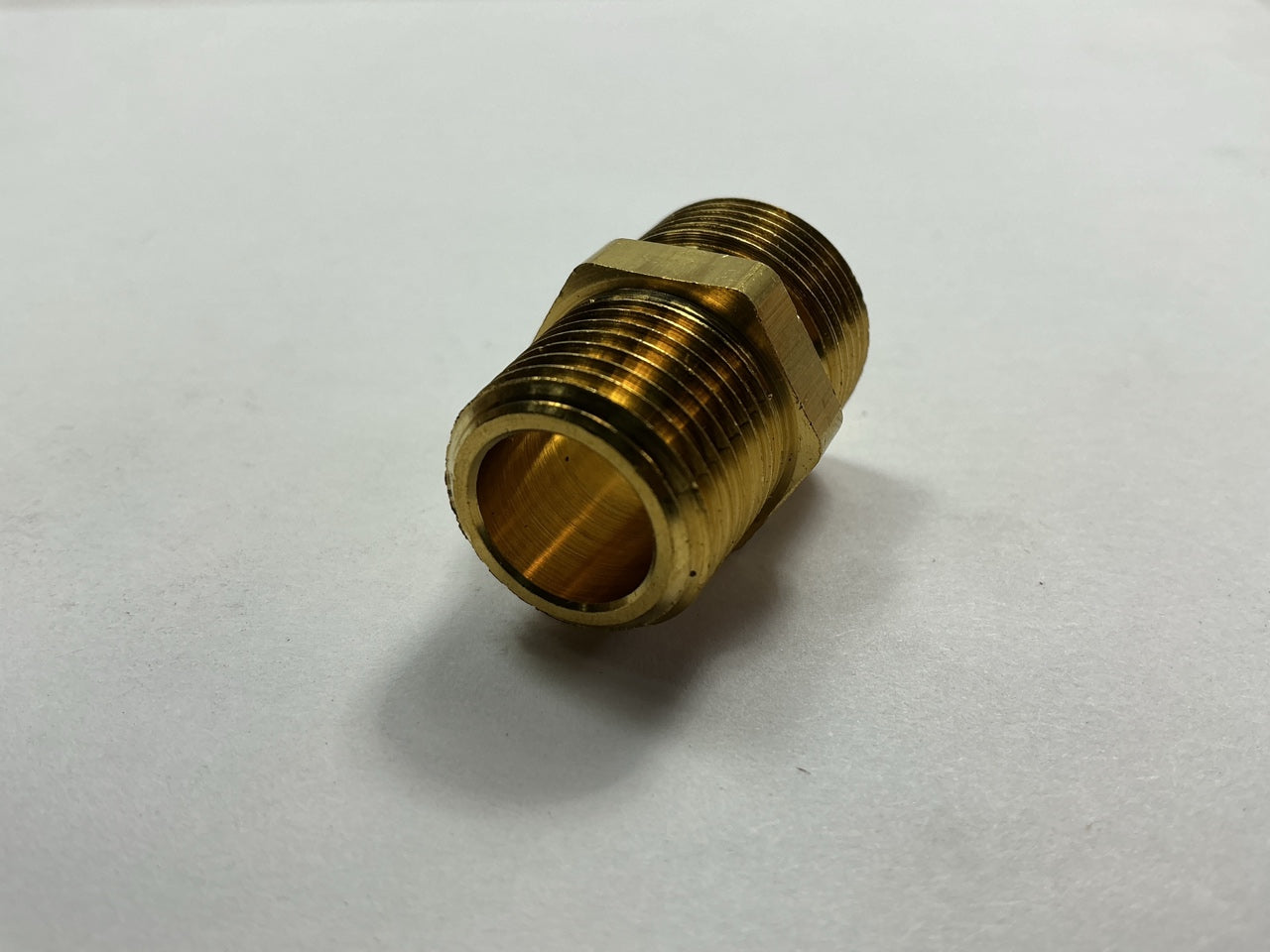 Gates G33030-0606 Air Brake Coupling Adapter 3/8'' ID, 3/4-20 Thread