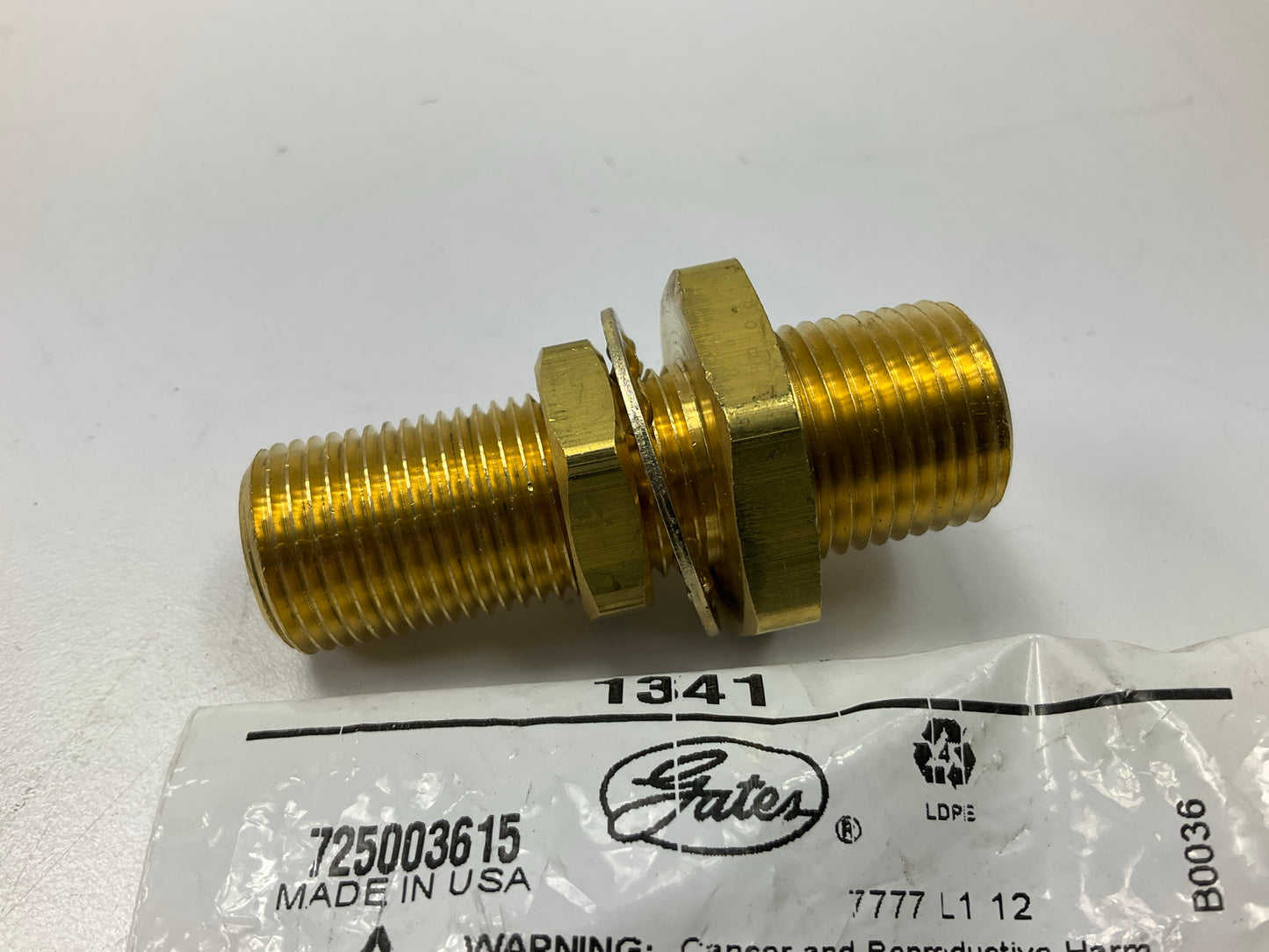 Gates G33302-0804 Male Pipe To Female Pipe Bulkhead Long, 1/2''-14 To 1/4''-18