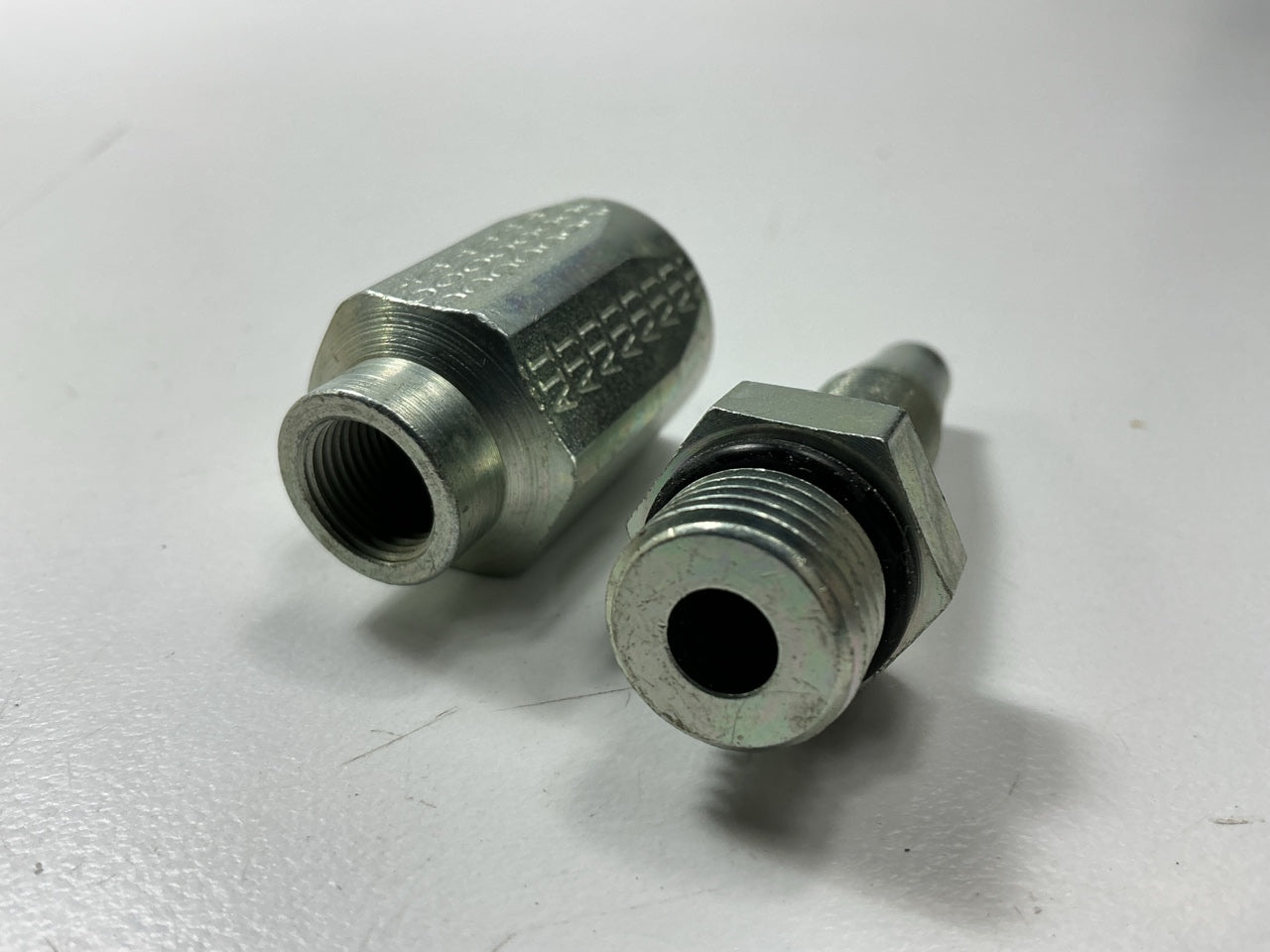 GATES G34120-0606 Male O-Ring Boss 6C5-6RMB 5/16'' Hydraulic Hose Fitting