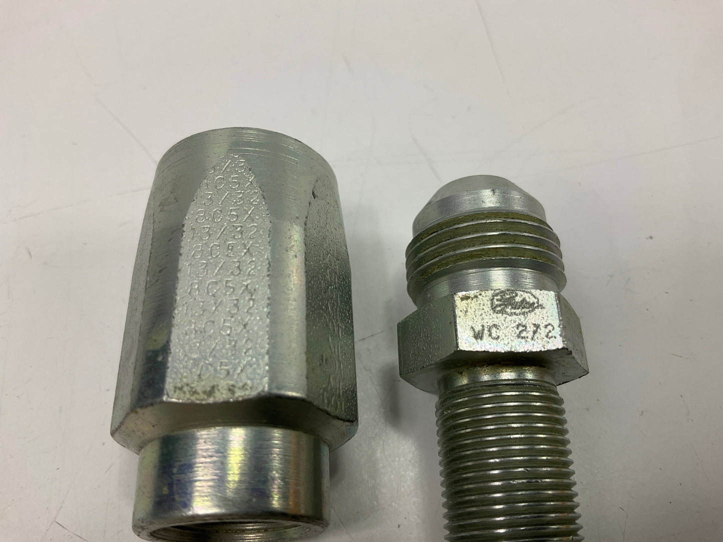 G34165-0808 Male JIC 37° Flare Hose Fitting Coupling 13/32'' ID 3/4''-16 Thread