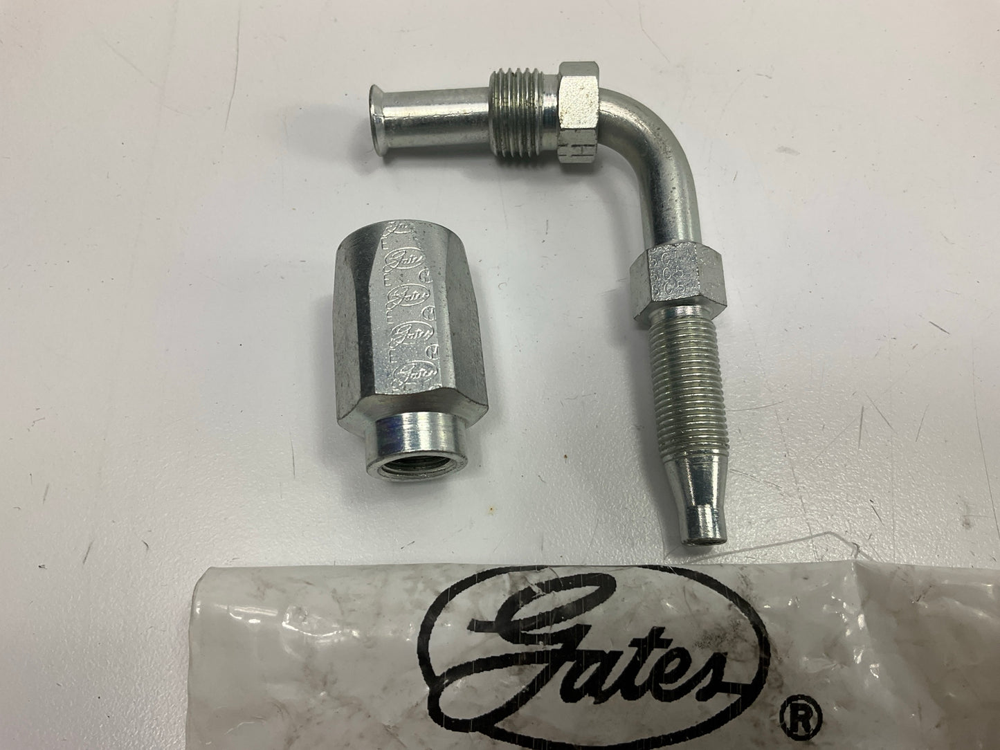 Gates G34504-0505 Hose Fitting Male SAE 45° Flare Inverted Swivel - 1/4'' ID