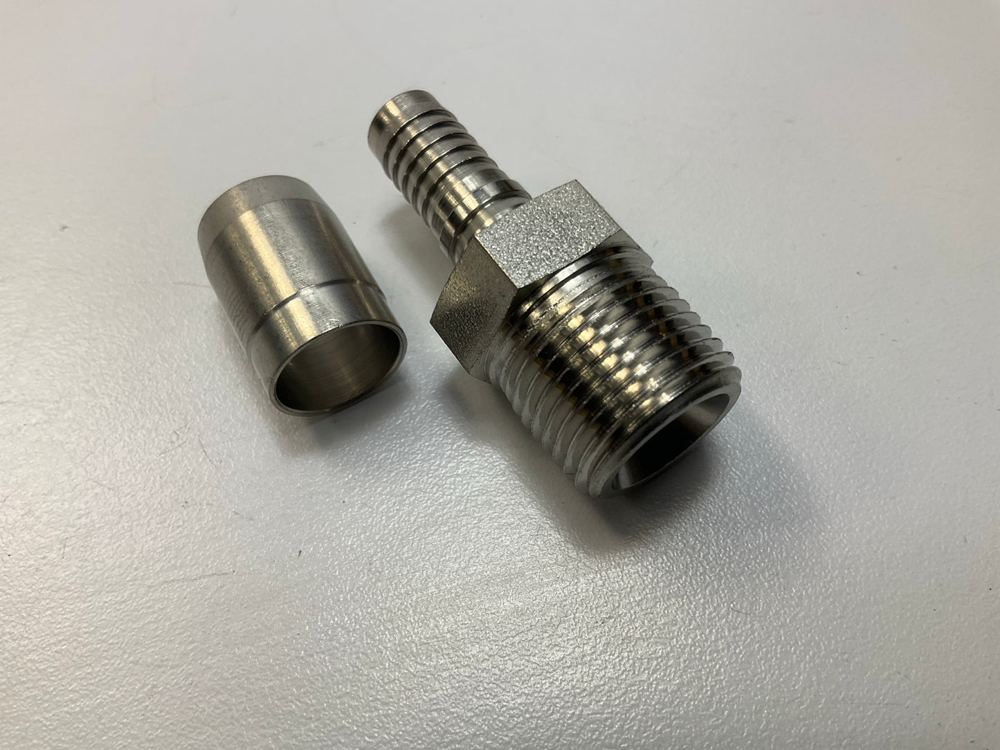 Gates 6C14-6MP-SS - G40100-0606S Hydraulic Hose Fitting For 5/16 ID Hose