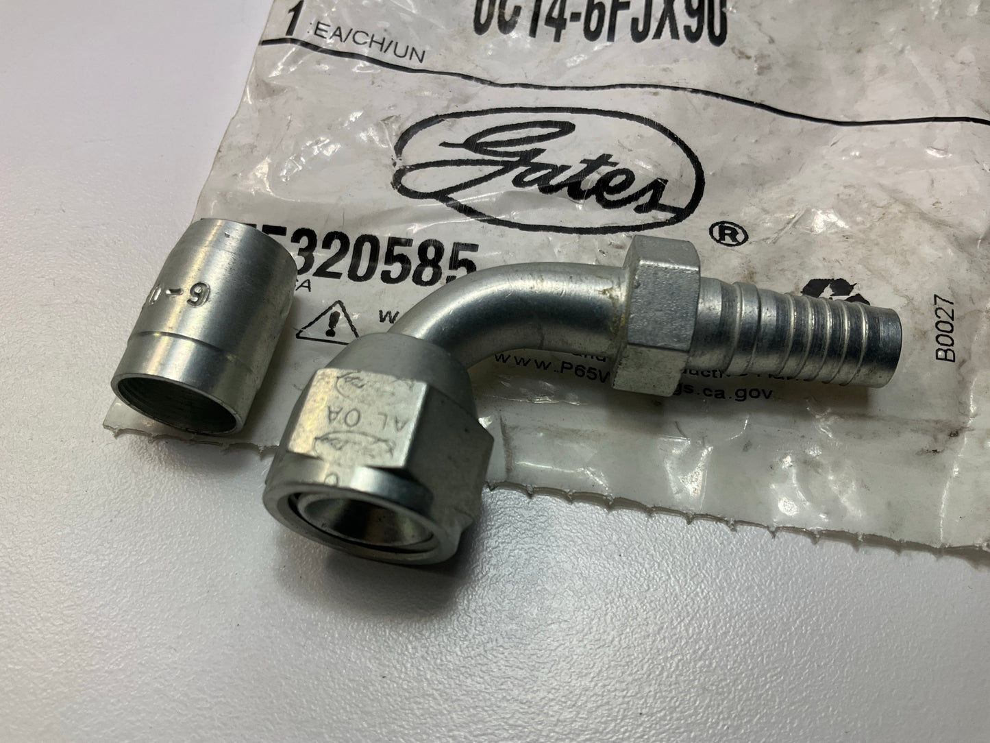 Gates G40179-0606 90° Tube Female JIC 37° Flare Swivel Hydraulic Fitting, 5/16''