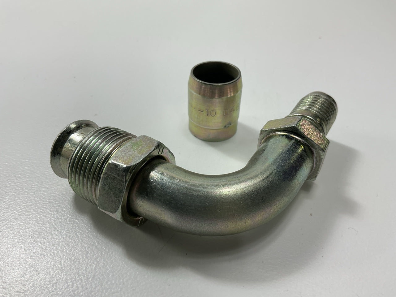 G40504-1010 SAE Male Inverted 90° Hydraulic Hose Fitting 1/2'' ID 7/8''-18 Thread