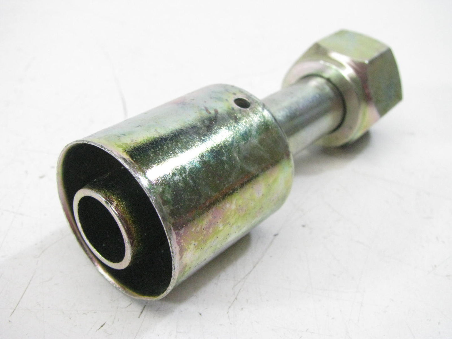 Gates G45590-1210S PolarSeal 5/8'' Steel Female SAE Tube O-Ring Swivel Coupling