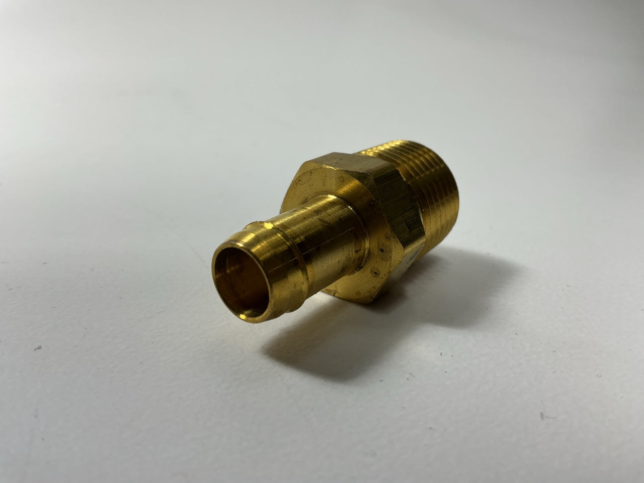 Gates G57100-0806 Mini-Barb To Male Pipe Fitting 3/8-19'' Thread