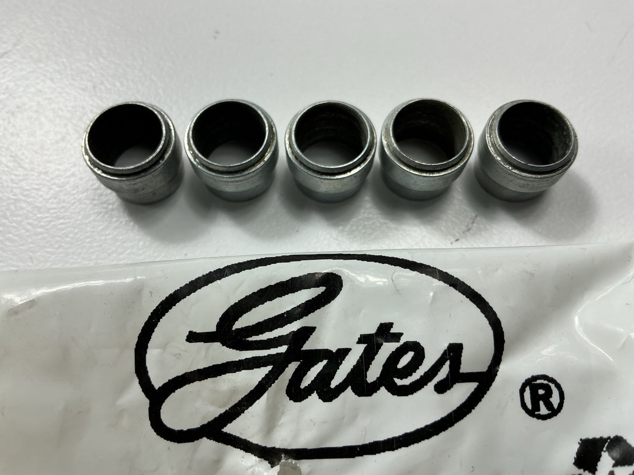 (5) Gates G60051-0006 Female Flareless Sleeve Fitting Adapter 3/8'' OD