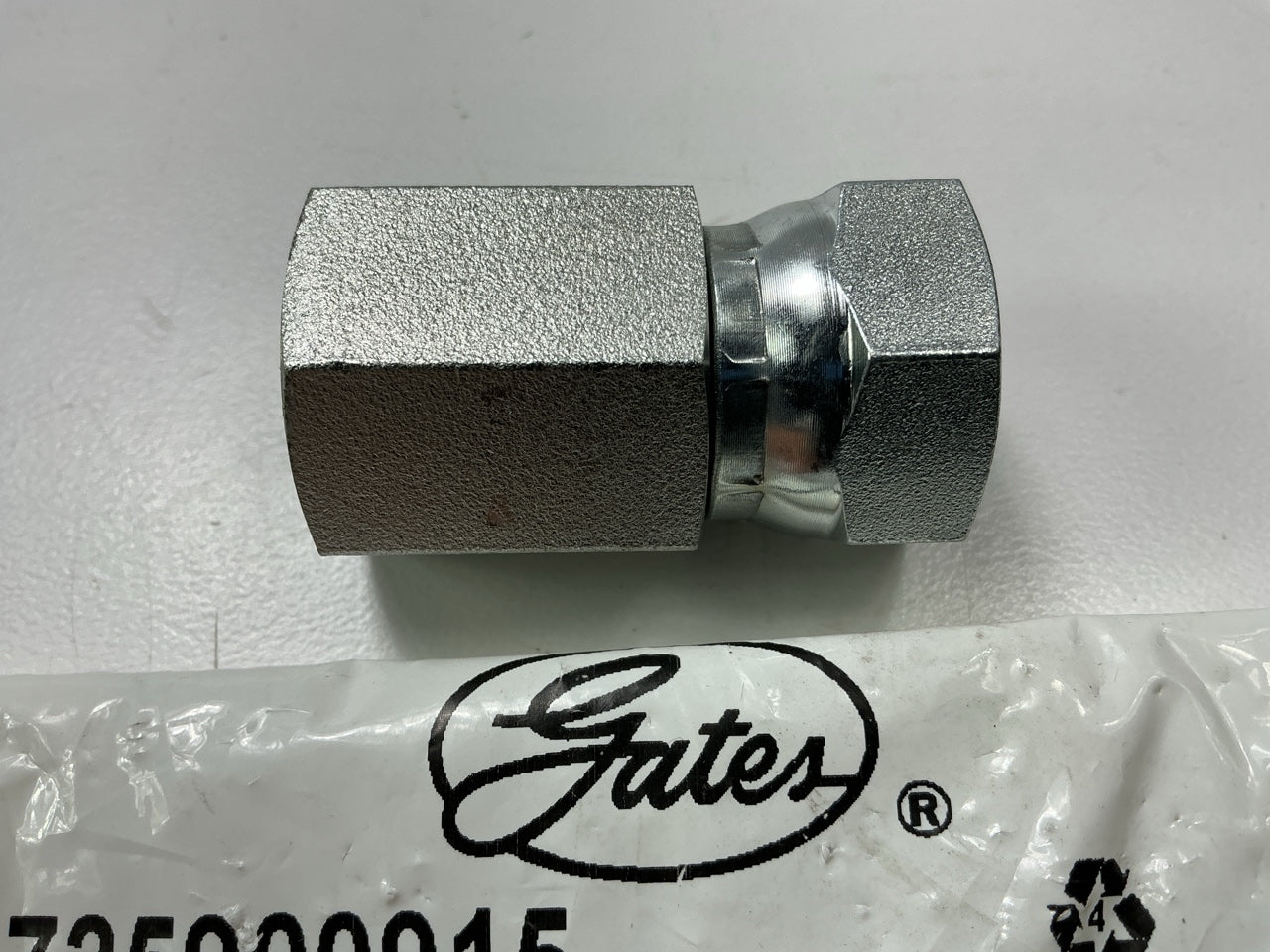 Gates G60160-0808 Female Pipe NPTF To Female Pipe Swivel NPSM, 1/2''-14 Thread