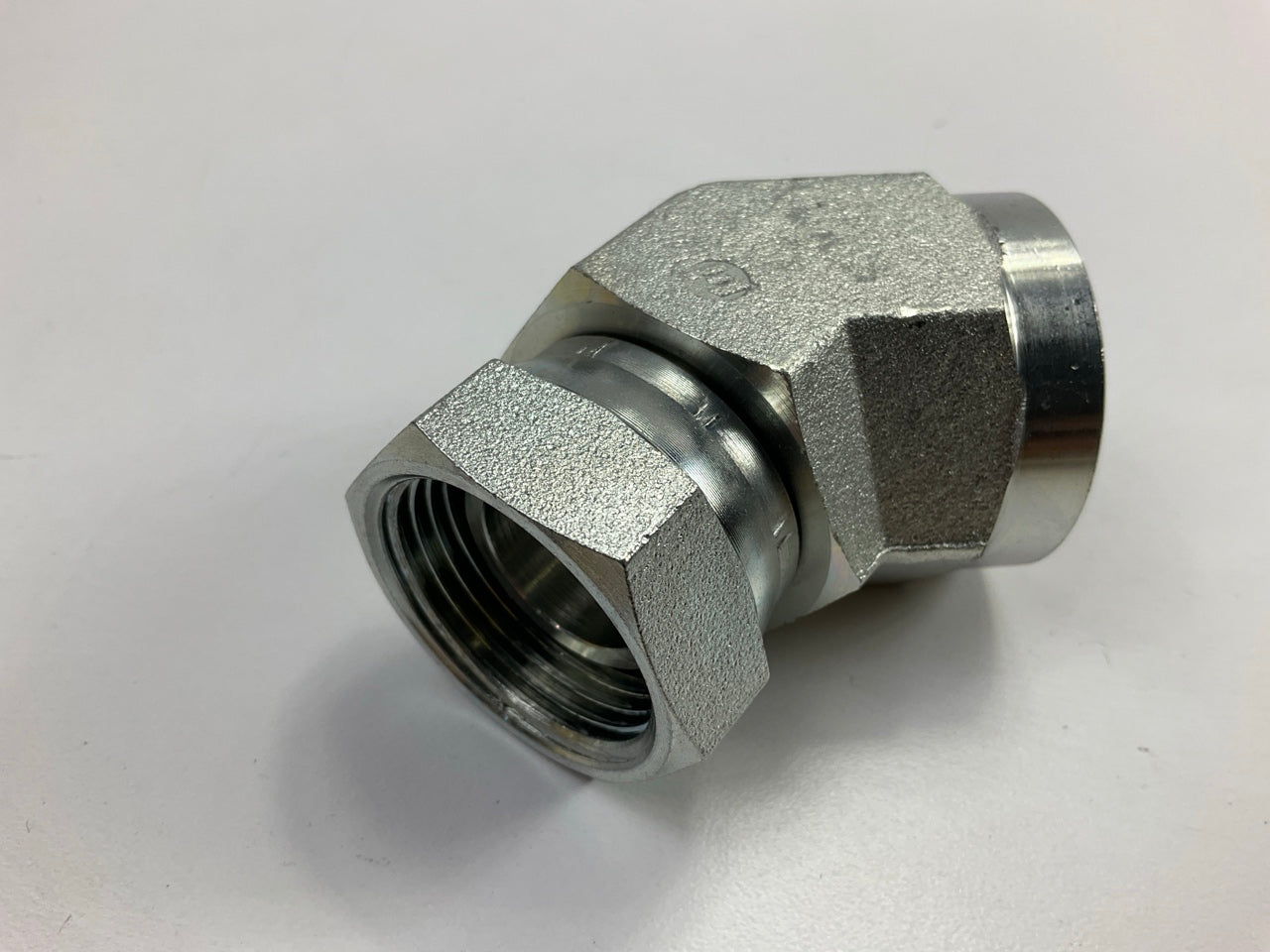 Gates G60162-1616 Hydraulic 45 Degree Swivel Fitting, NPTF To NPSM, 1''-11 1/2