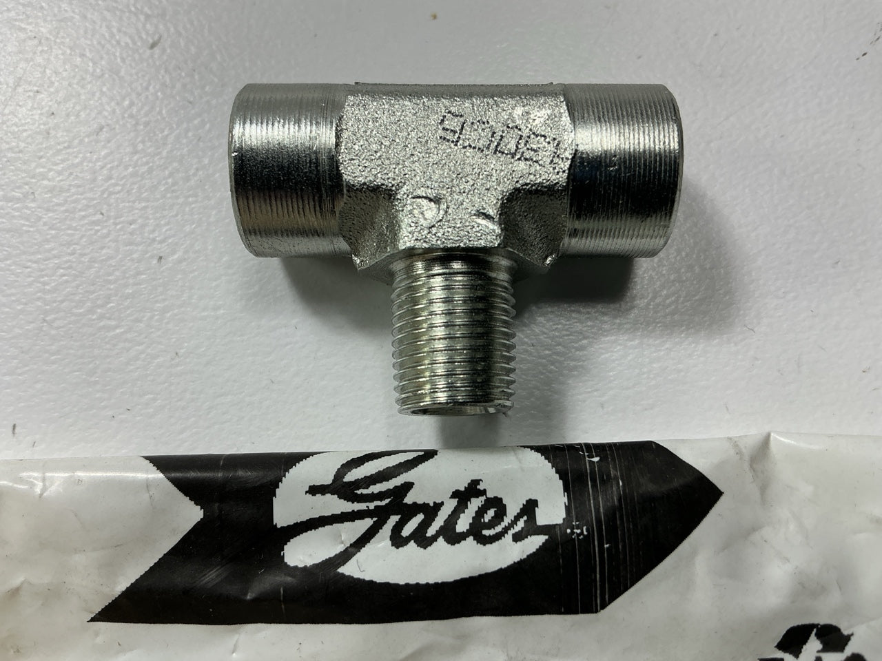 Gates G60183-0202 Hydraulic Fitting Female Pipe NPTF To Male Pipe NPTF Tee 1/8''