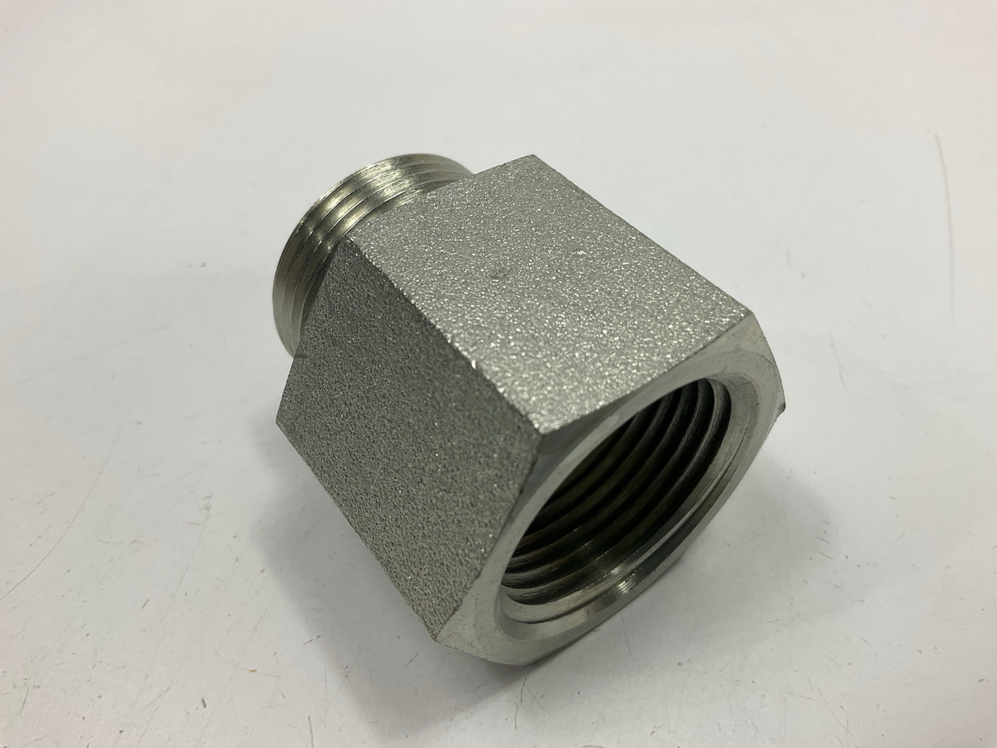 Gates G60275-1616 Male To Female Hose Adapter 1-5/16''-12 X 1-11 1/2 Thread